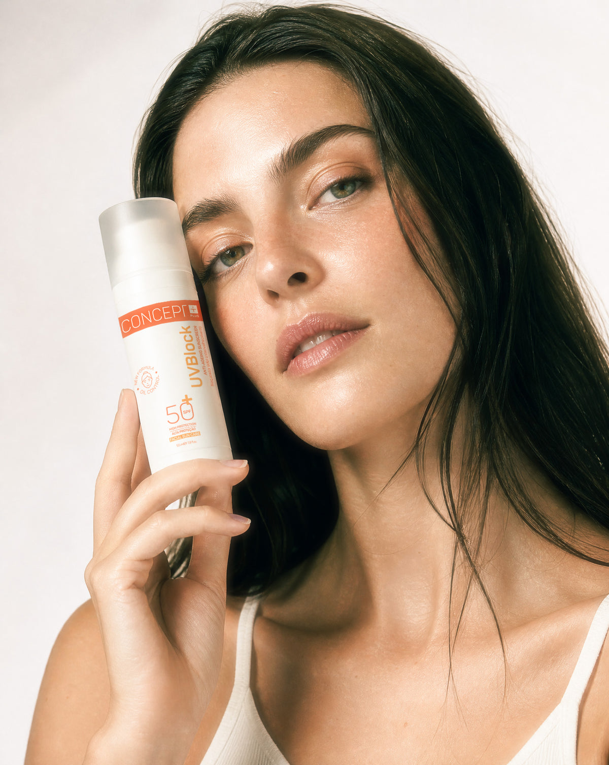 UVBlock Oil Control - Protetor solar antienvelhecimento